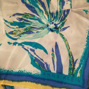 Anne Klein 100% Silk Bold Floral Rectangular Scarf Excellent Condition